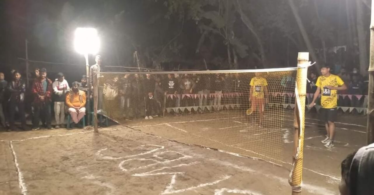 সাতপোয়া দক্ষিণপাড়া ফাইনাল ব্যাডমিন্টন খেলা অনুষ্ঠিত