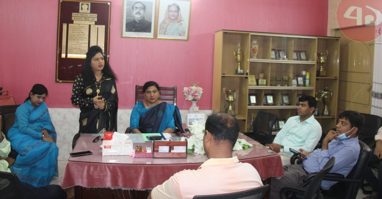 ইবিতে খালেদা জিয়া হলের নতুন প্রভোস্টের দায়িত্ব গ্রহণ