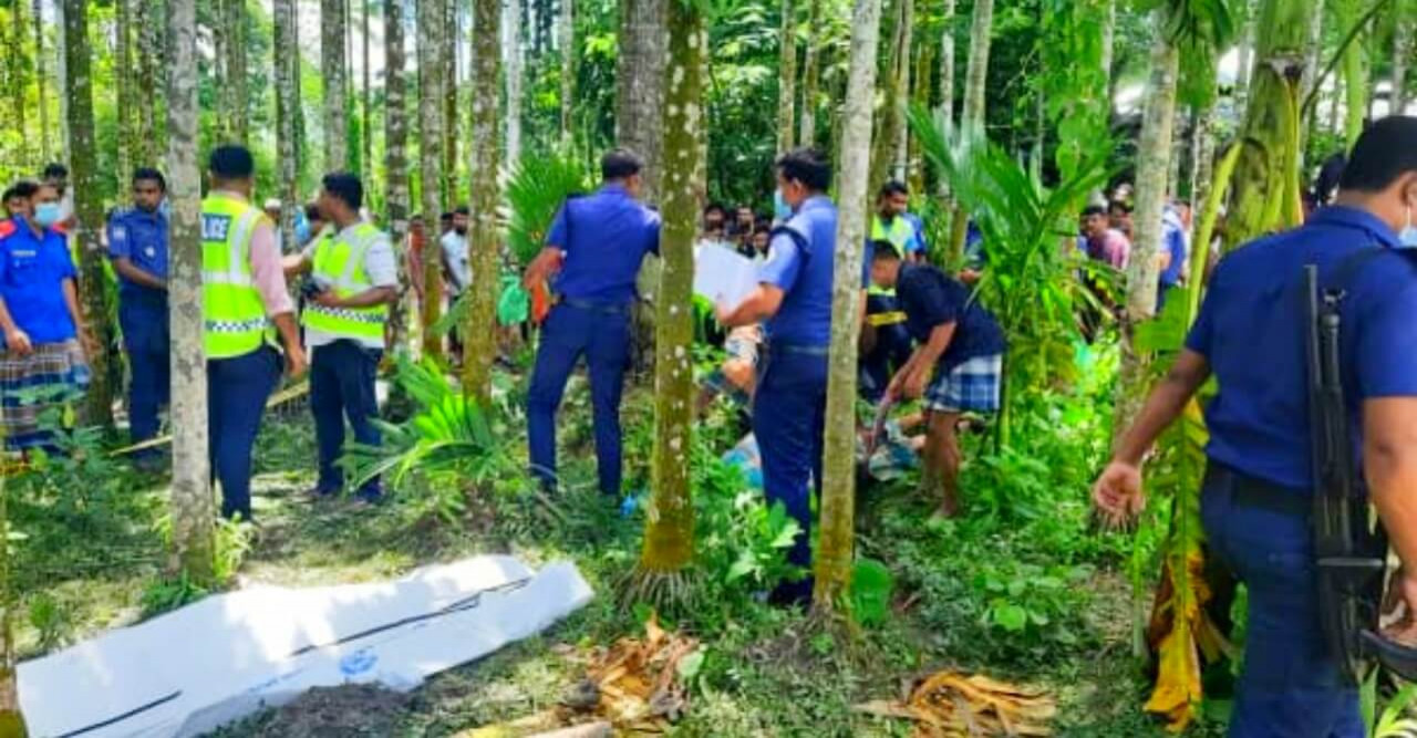 ভোলায় এসএসসি পরীক্ষার্থীর গলাকাটা মরদেহ উদ্ধার