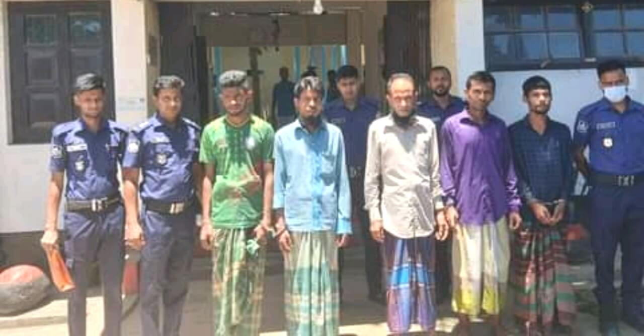 থানা পুলিশের অভিযানে মাদক ব্যবসায়ীসহ গ্রেফতার ৮