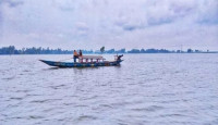 ভারি বর্ষনে ফুলে উঠেছে চলনবিলে